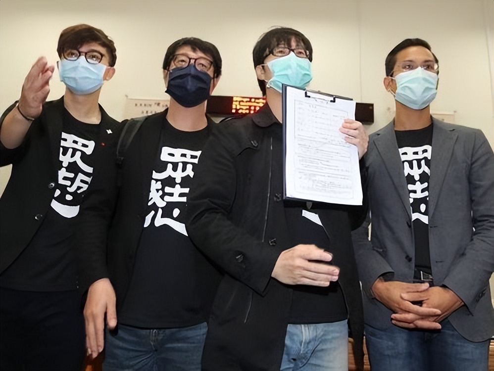 女“*独台**”分子黄捷：其家人在厦门赚钱，曾为“港独”众筹物资