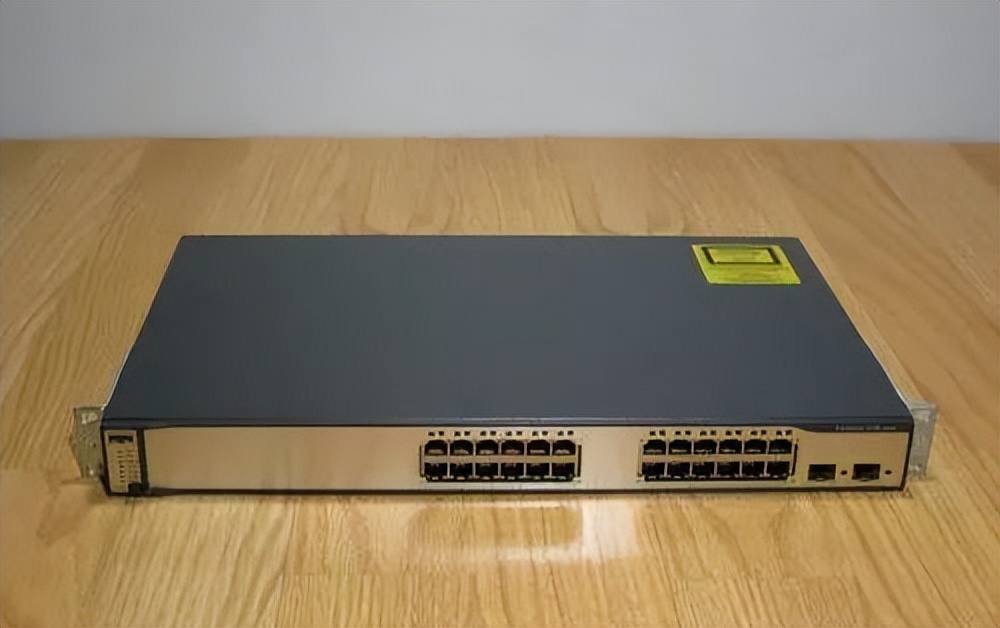 poe交换机相关知识讲解,3个网络交换机如何汇总