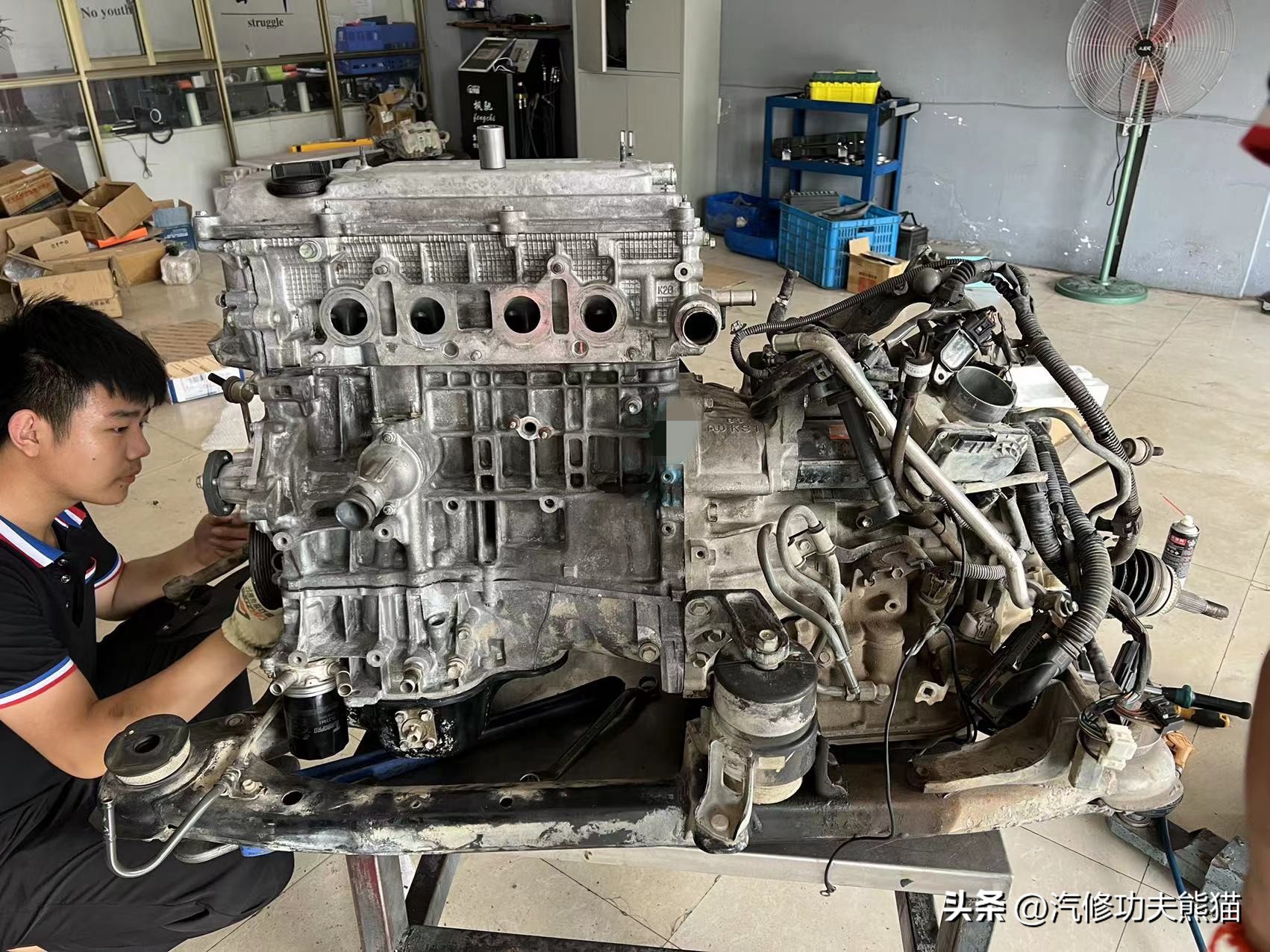 凯美瑞路上趴窝,一车传三代的丰田