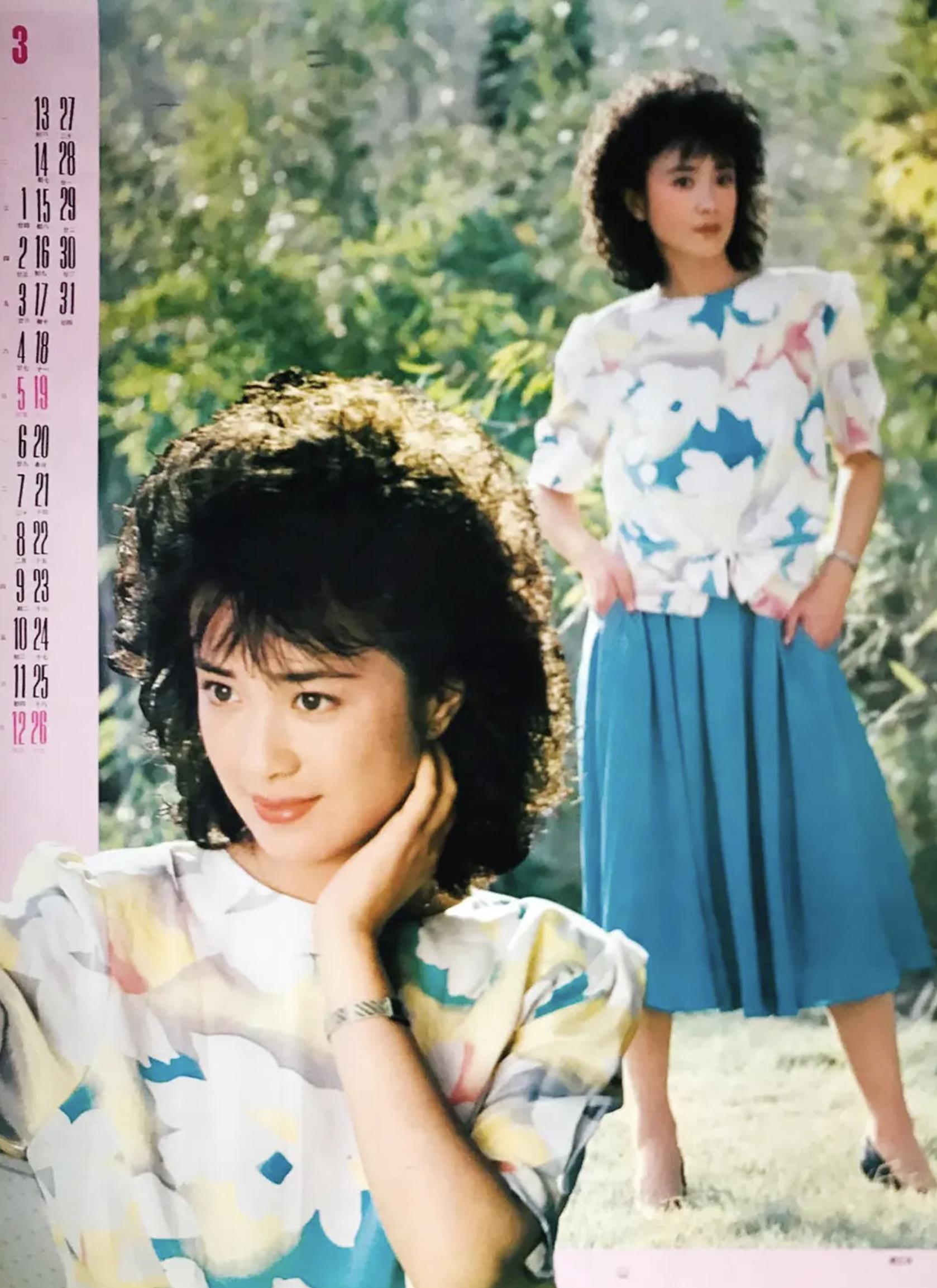 傅艺伟年轻时的生活照,傅艺伟年轻时的盛世容颜34岁