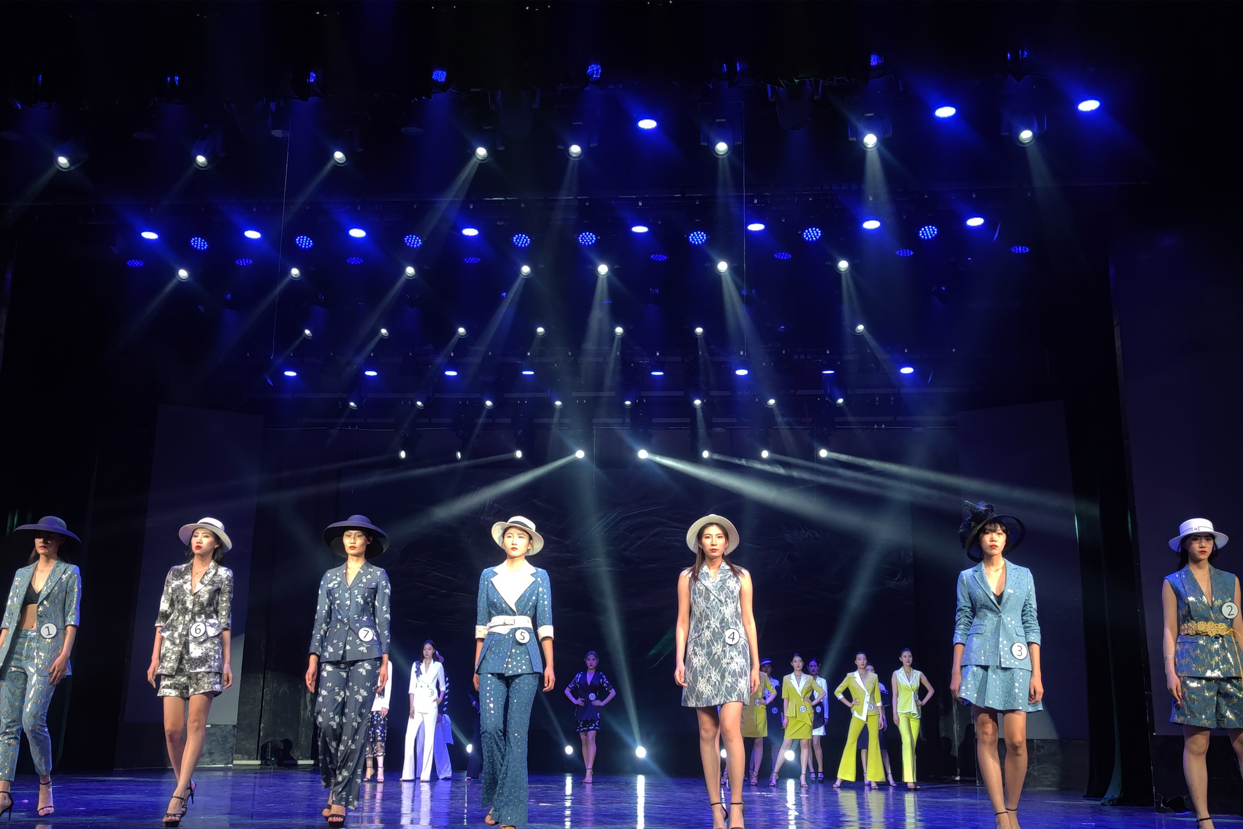 2016铜雀台运动女神成都,铜雀台运动女神冠军