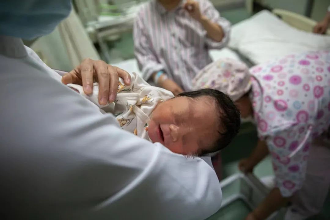 即将生产的孕妇感染新冠,疫情孕妇感染会怎么样