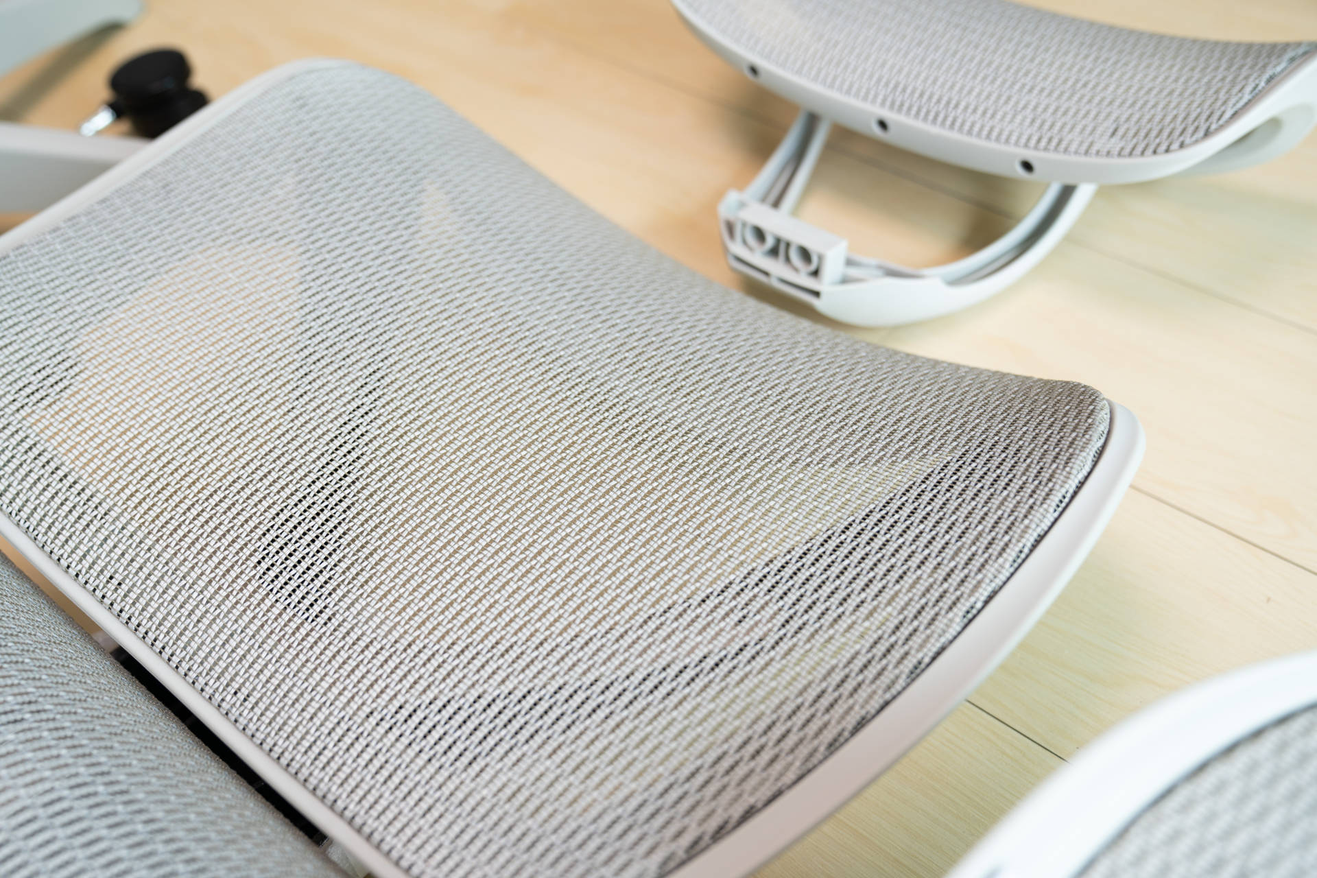 永艺入门级人体工学椅哪款最值,永艺y椅和xy椅有啥区别