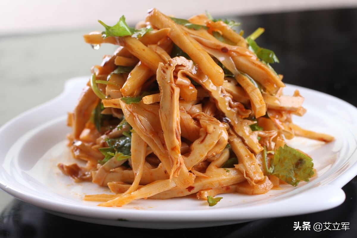 超市买到的袋装竹笋做法大全家常,泡椒竹笋的做法大全家常