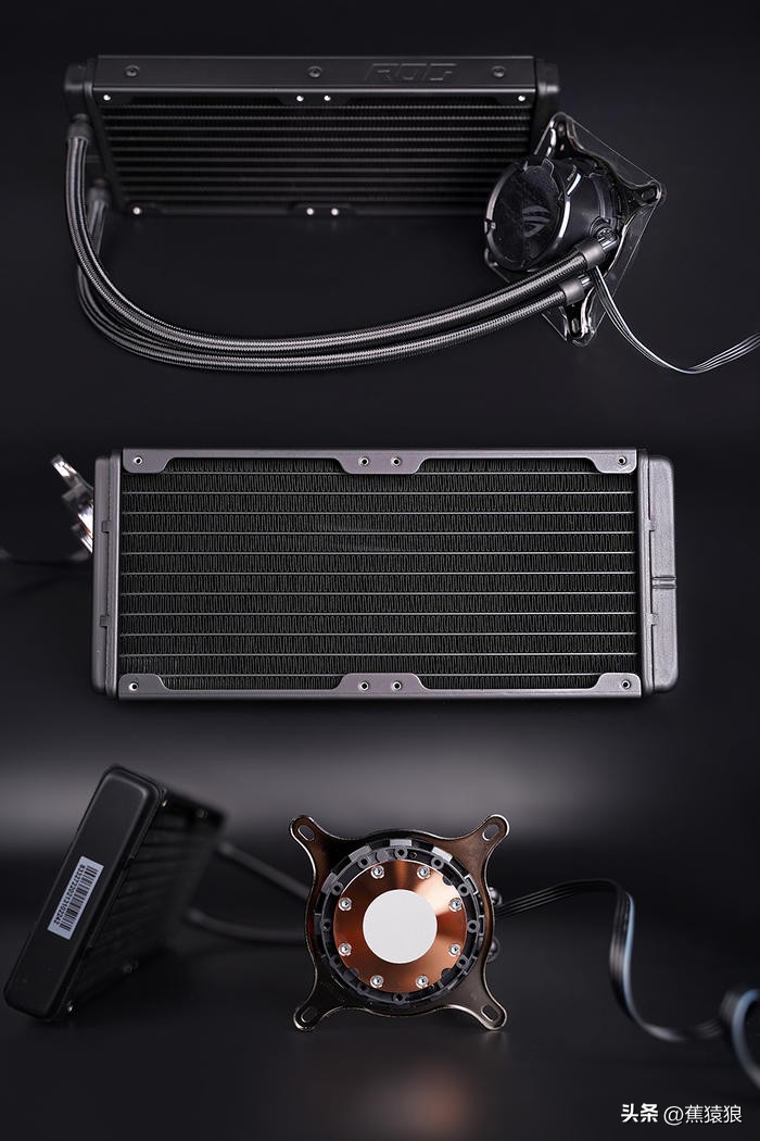 代码36KROGB760-GTUF4070TI，简约黑白调AKLLAA6MMATX机箱装机秀