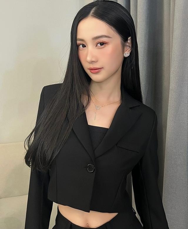 越南网红前十名姑娘,越南最漂亮十大美女明星