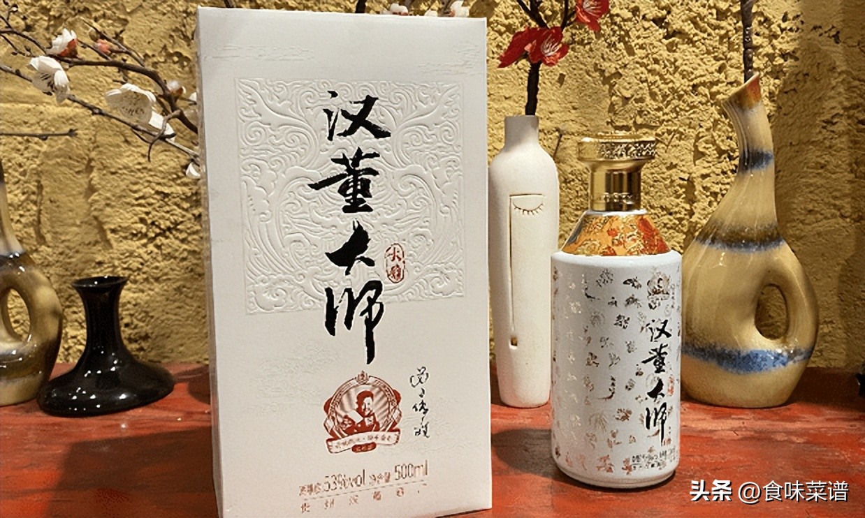 饭局公认6款中端白酒,口感最好3款白酒