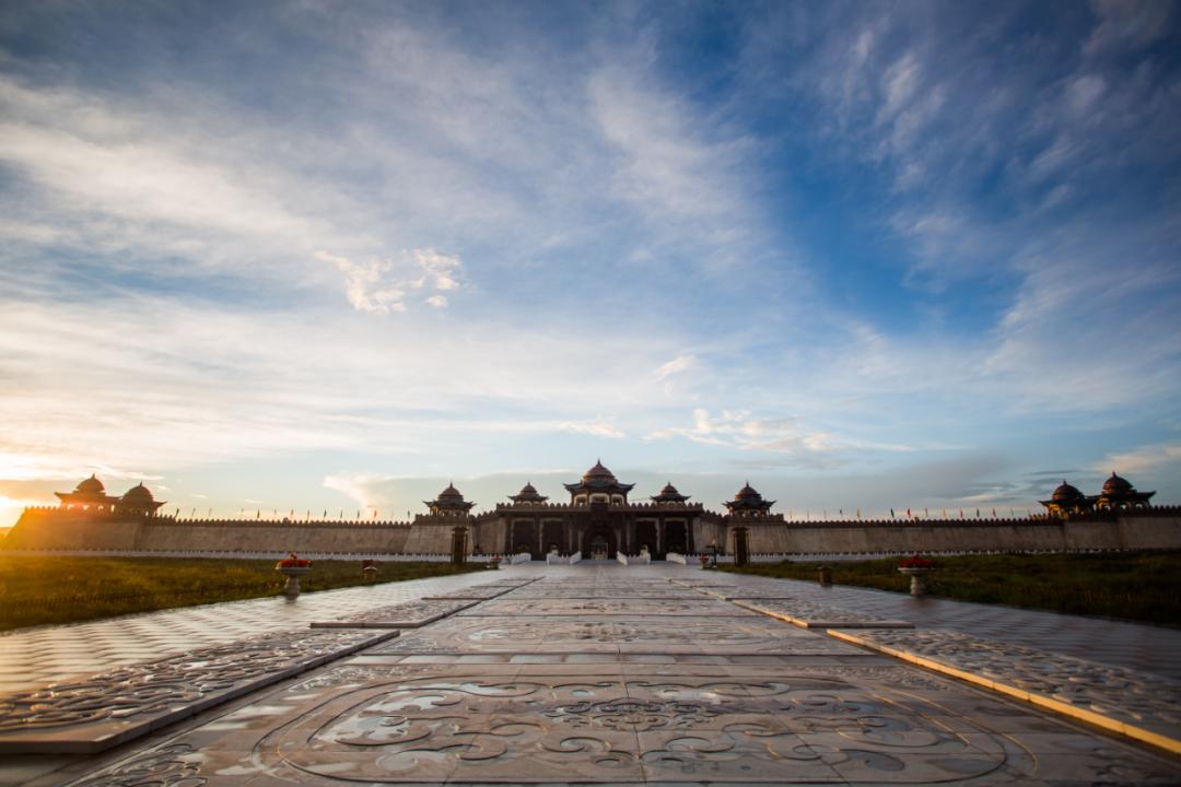 奋楫扬帆开新局凝心聚力谱新篇,奋楫扬帆劈波斩浪