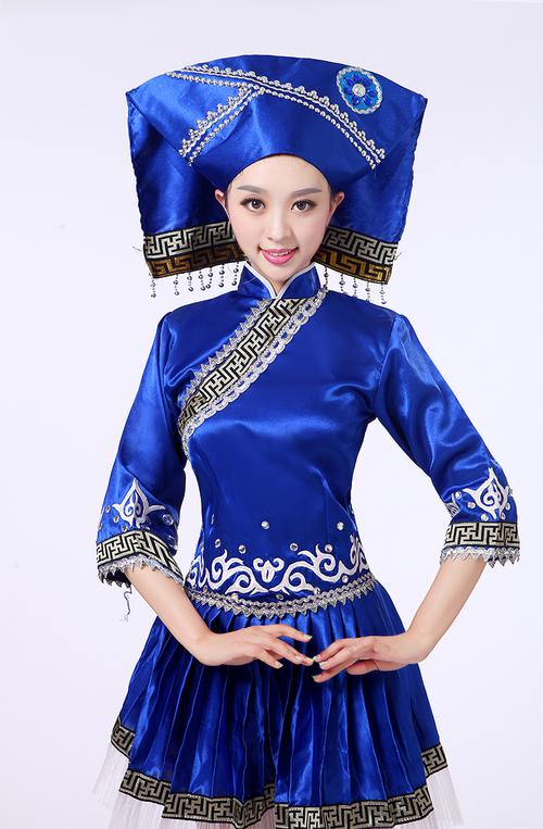 广西民族服饰如何传承创新,广西少数民族服饰传承文化