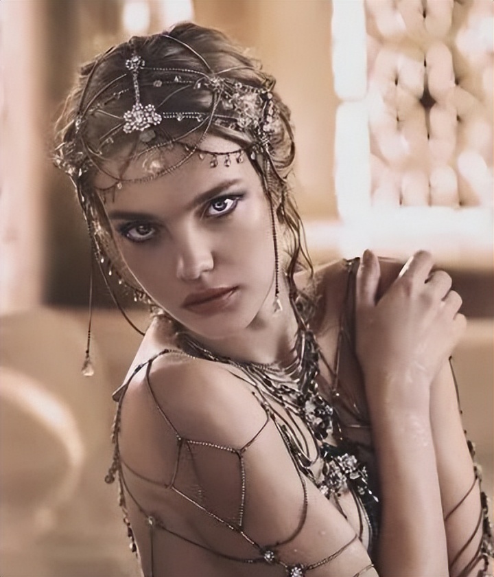 LV太子妃-名模水果娜