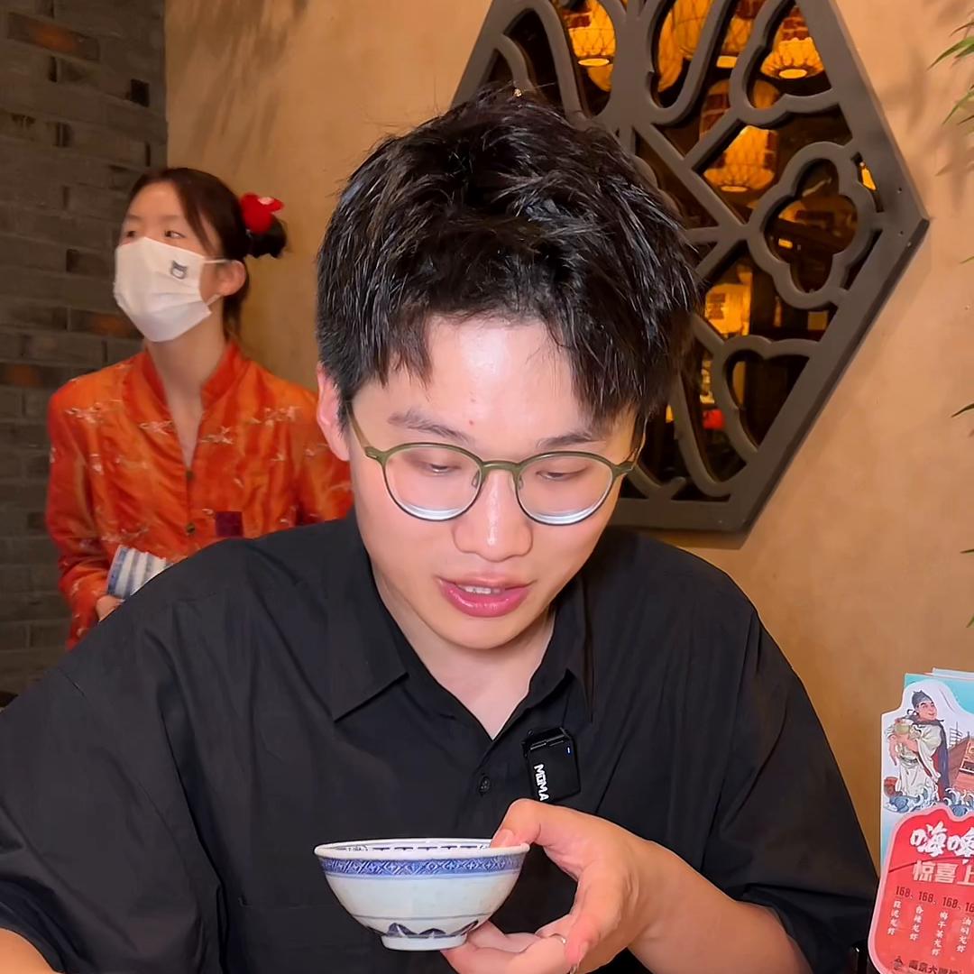 再也不用跑到扬州泰州吃早茶了在咱们*京大南**牌档也可以吃...