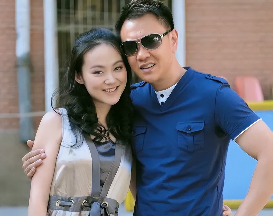 冯嘉怡个人资料图片,冯嘉怡年轻图片