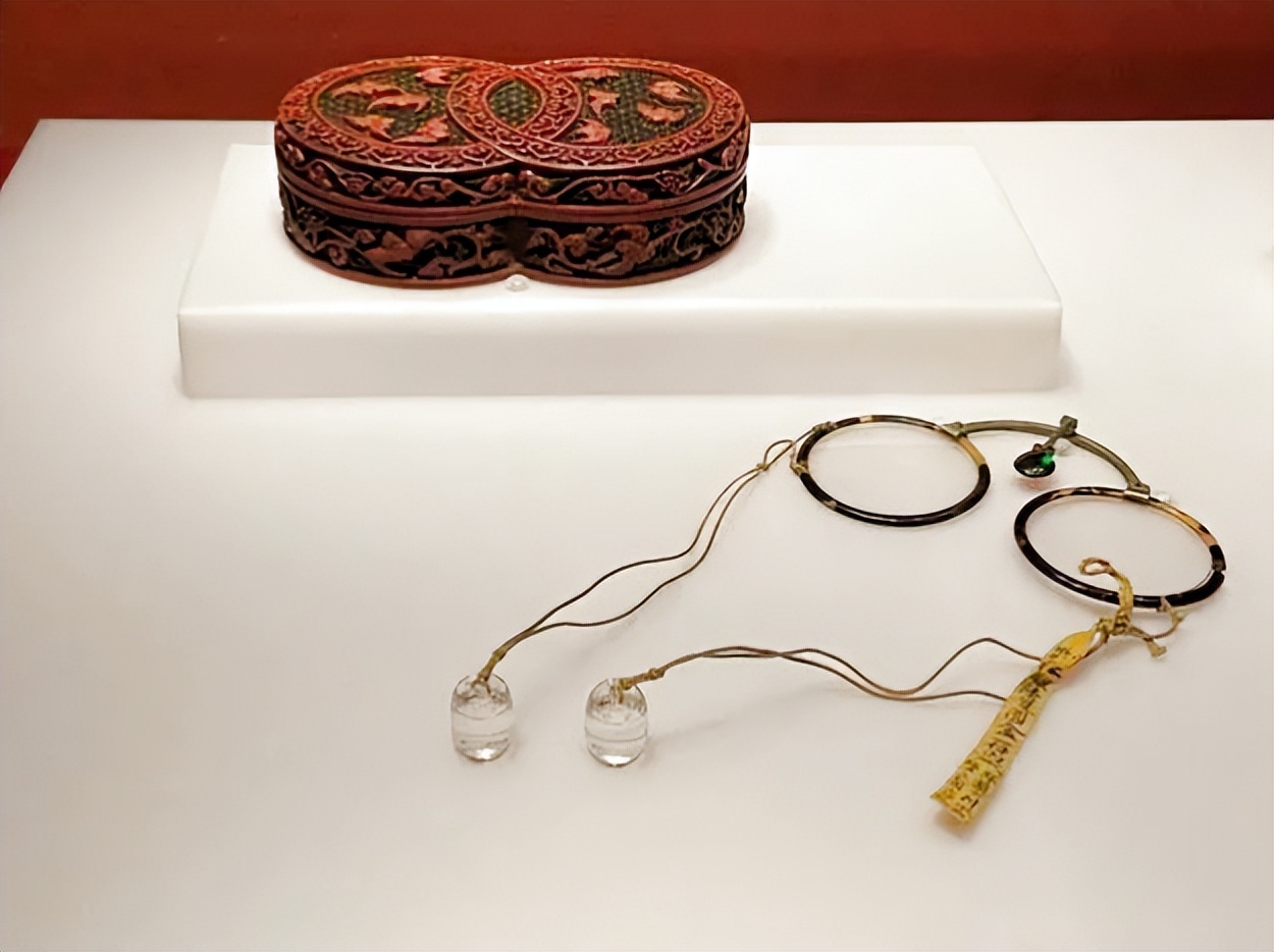 历史上的古人近视了怎么办,古人为什么没有近视