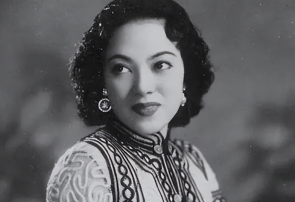 夜来香李香兰日语版,夜来香李香兰二胡独奏