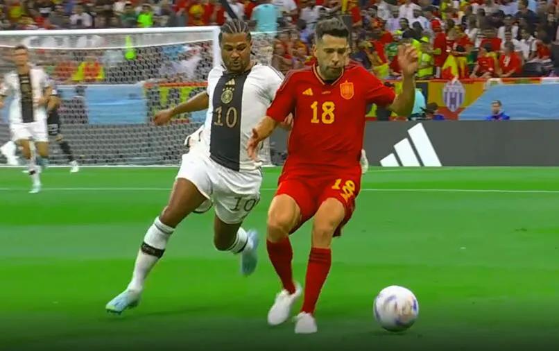 日本爆冷1-2不敌伊朗点球回放,2018年世界杯比利时绝杀日本