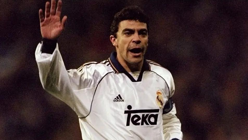 在皇马退役的球星,在皇马退役的人