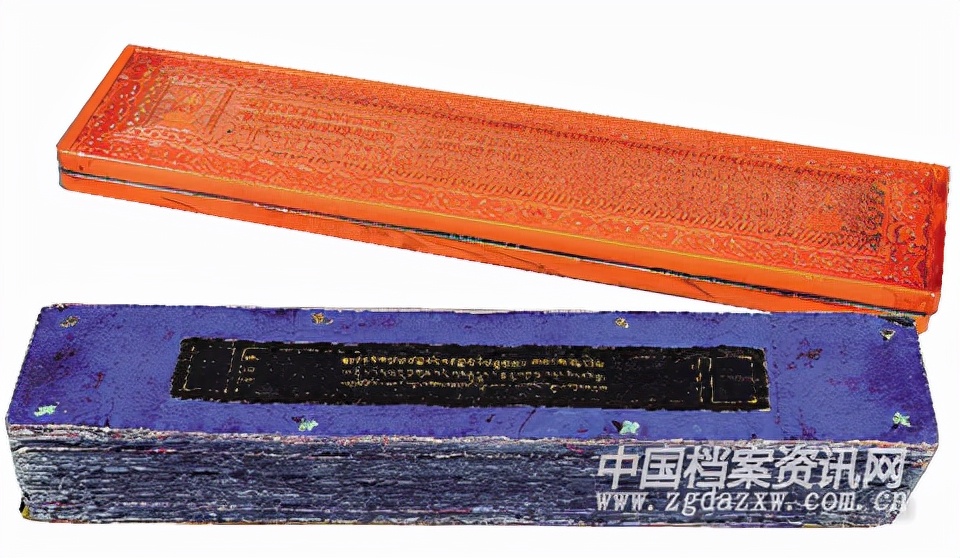 喜马拉雅地区共享的医学经典《四部医典》