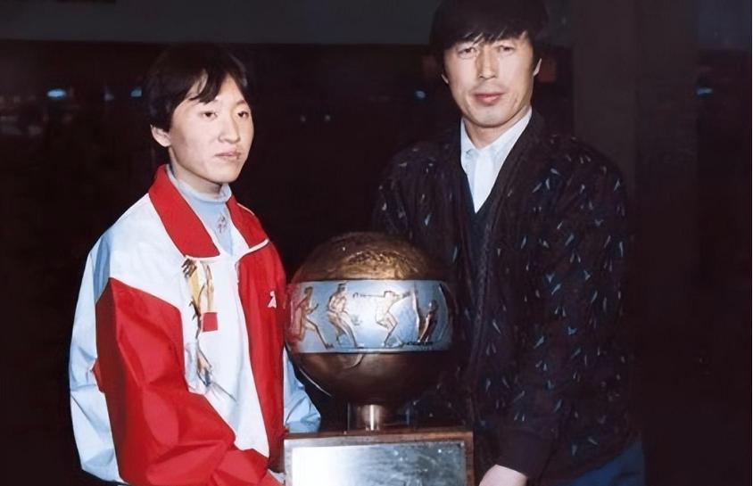 东方神鹿王军霞经历,东方神鹿王军霞近照图片