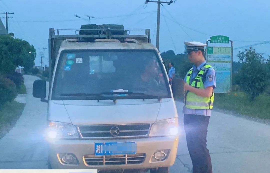 宁乡公安：用“警察蓝”绘就平安色！