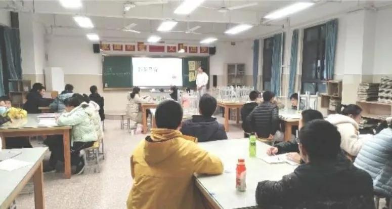 中科大创新班成绩,中科大附中高中创新班