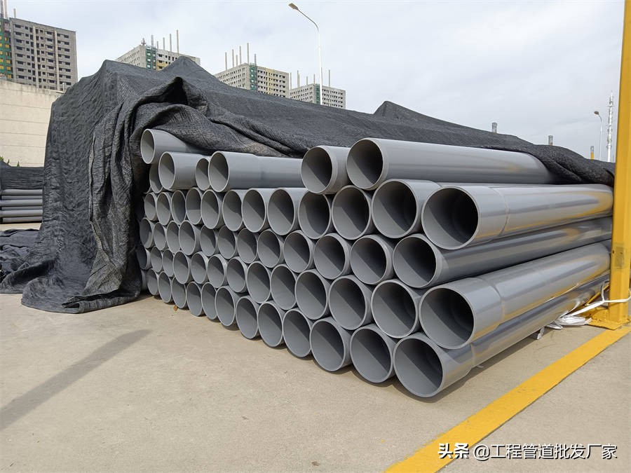 pe管热熔焊接电压20v和电流是多少,pe管热熔焊接时的压力是怎么弄的