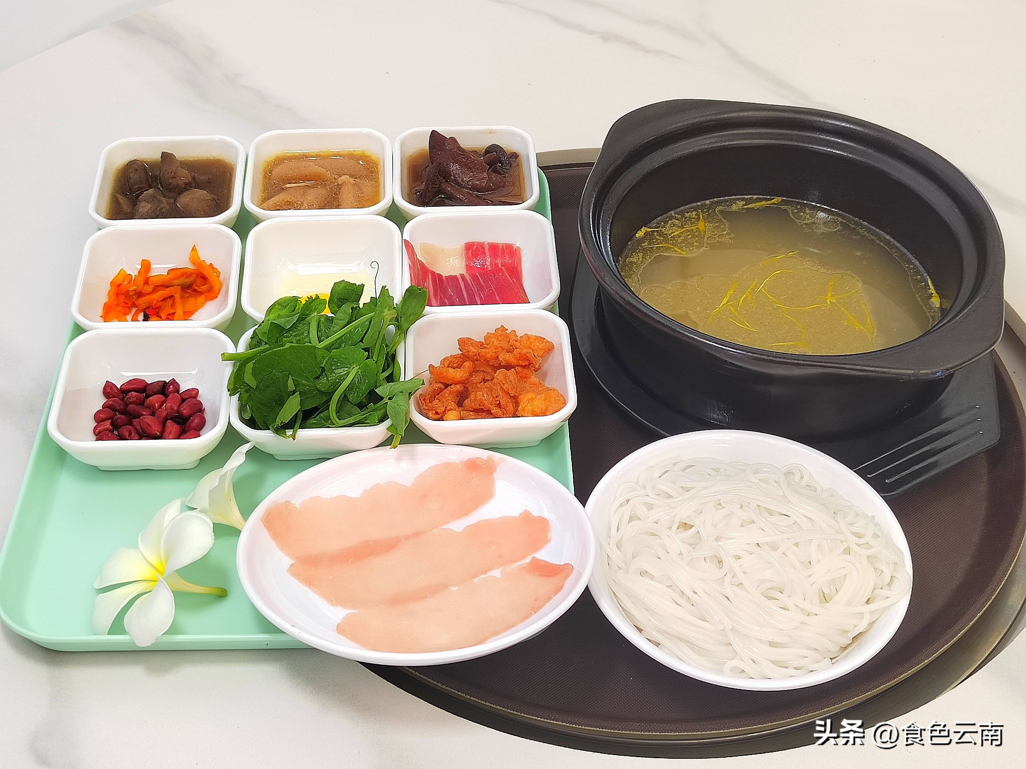 菌海森林野生菌火锅西双版纳,西双版纳野生菌推荐