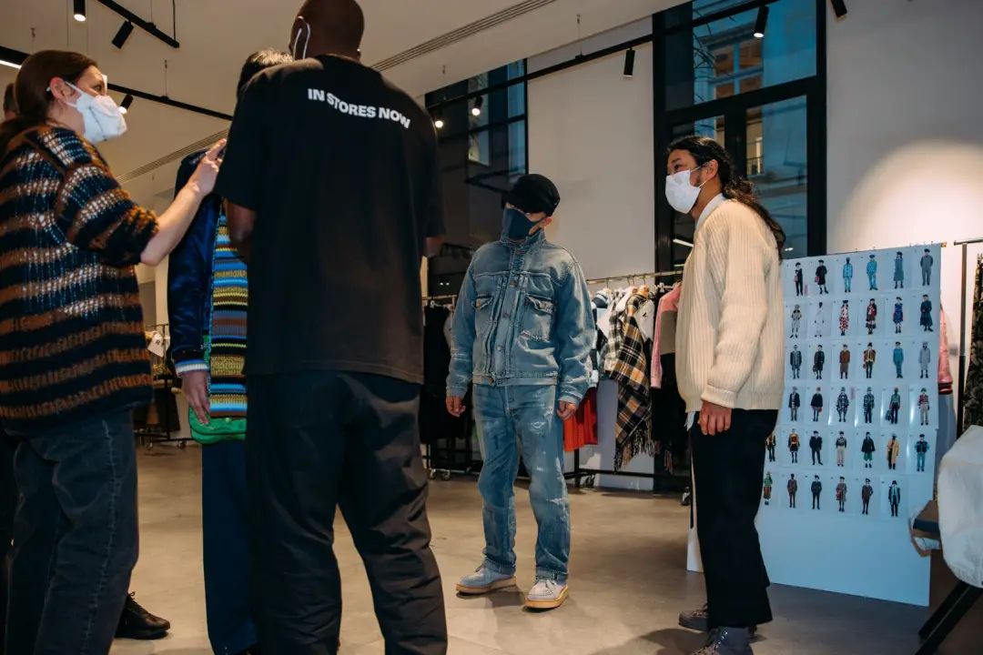 从里原宿走向巴黎，Nigo交上KENZO首份答卷