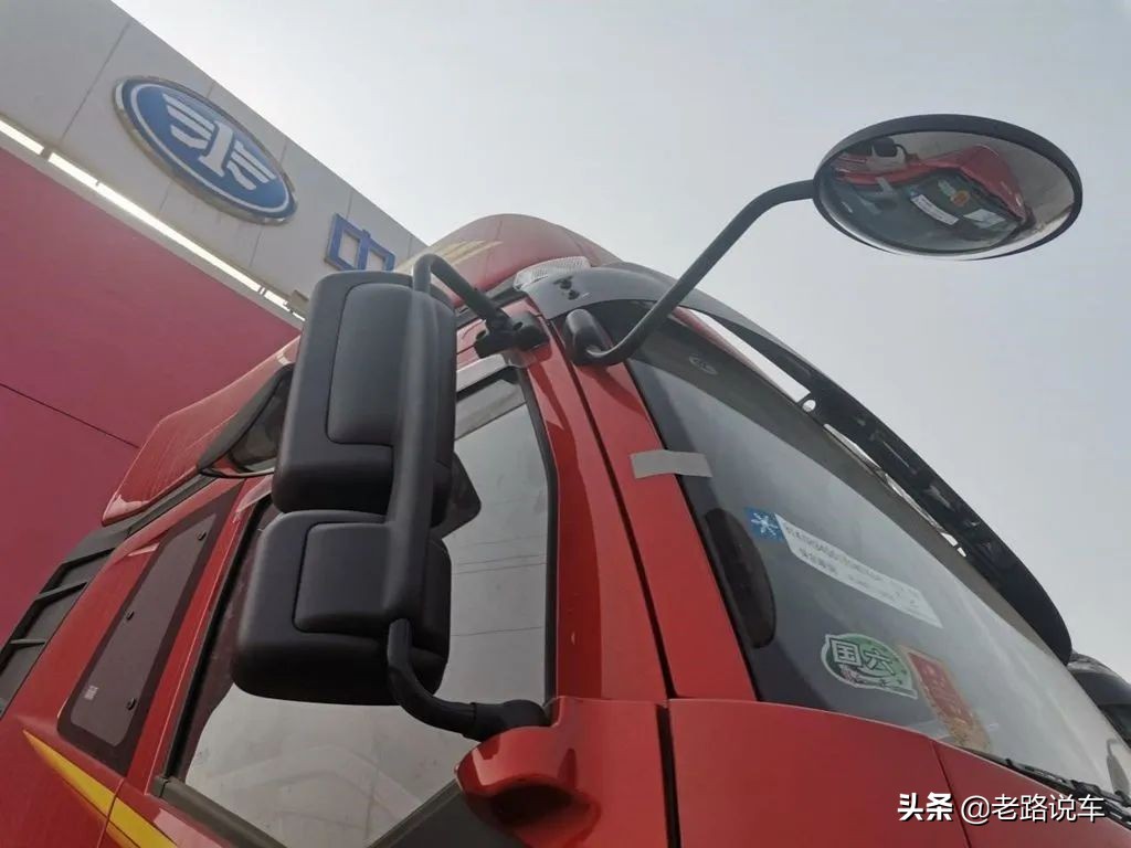 合肥解放j6p560马力牵引车报价,解放j6创富版220马力介绍