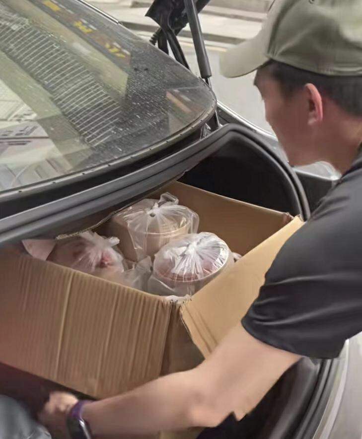 tvb资深男星否认离巢,tvb离巢男星