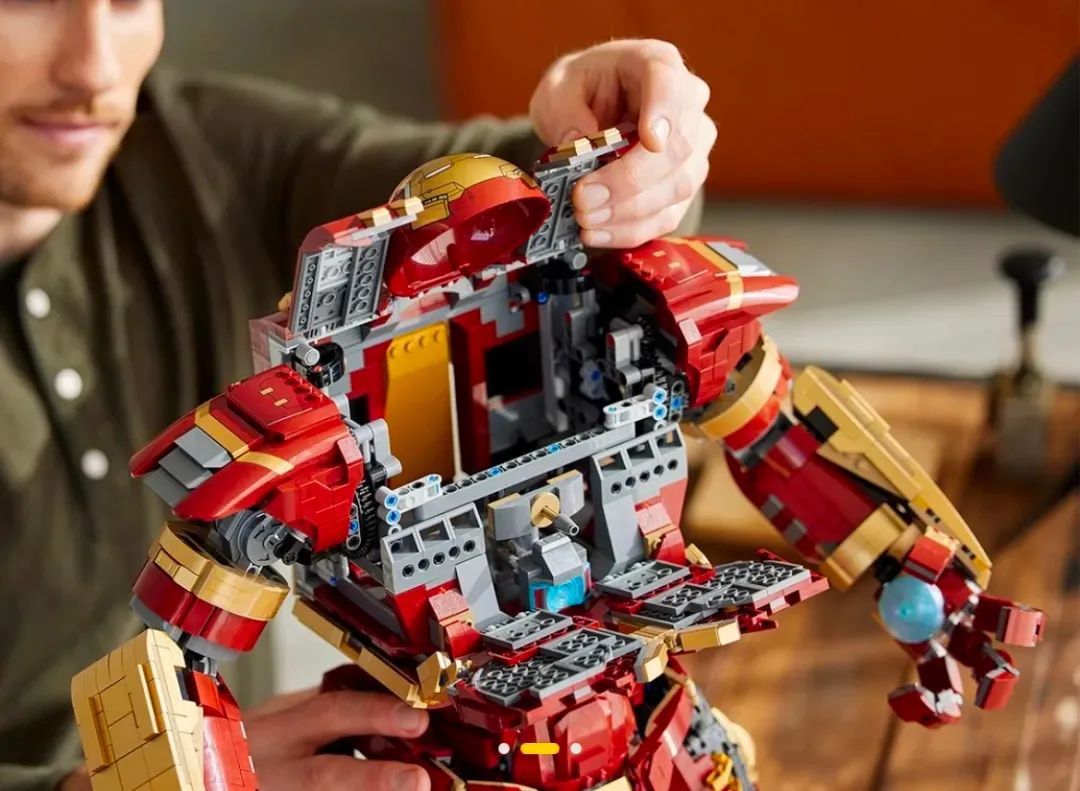 大型的乐高反浩克拼装视频,最便宜最好的反浩克装甲乐高