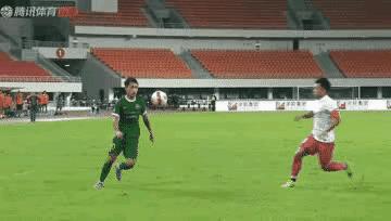 球场临场判罚,球场判罚案例