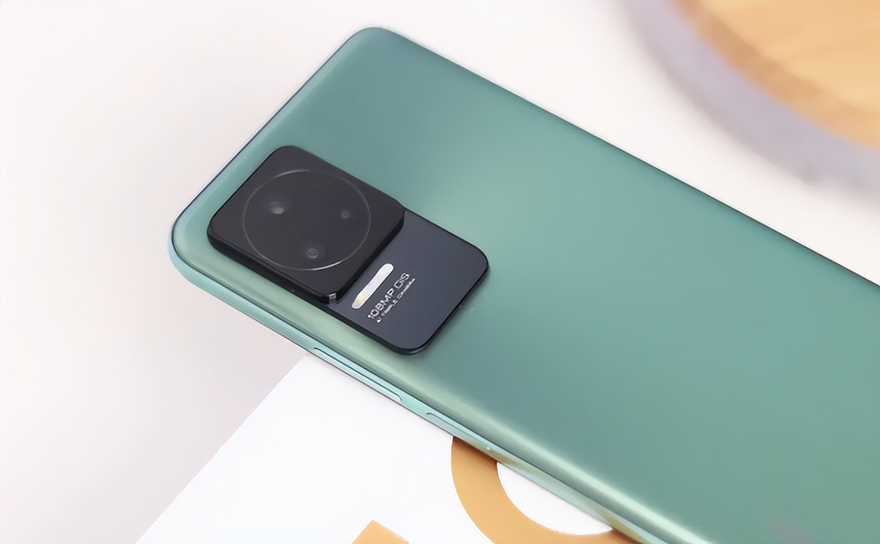 双11两千元左右最值得入手的手机,千元机性价比最高的手机2000小屏