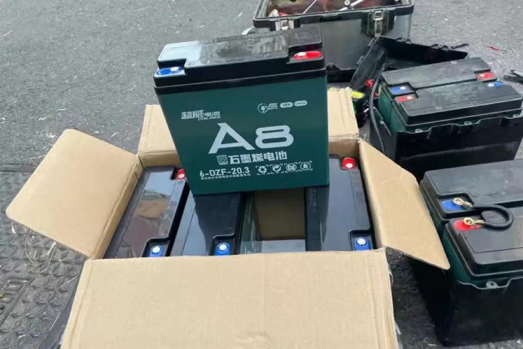 电动车电瓶超威和天能如何选择,为什么聪明人换电池