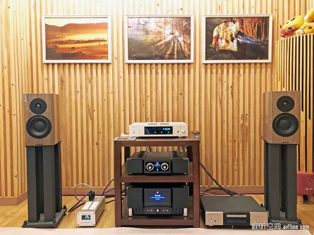 HiFi人生|音乐成为生活一部分走进2位用丹拿和声雅搭配的发烧之家
