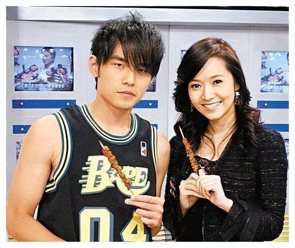 白富美家世显赫,9位娱圈消失的白富美