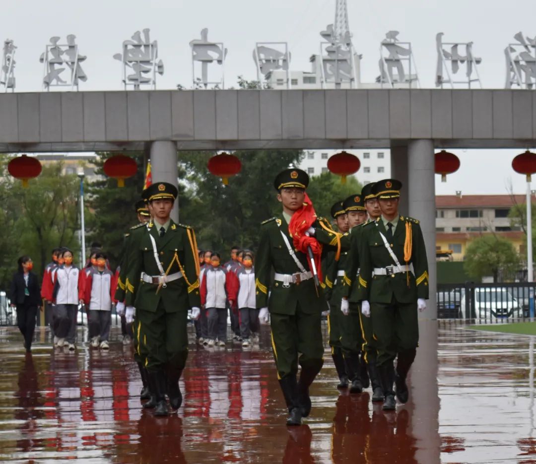 校园文明国旗下演讲幽默风趣,弘扬传统文化创建文明校园演讲稿