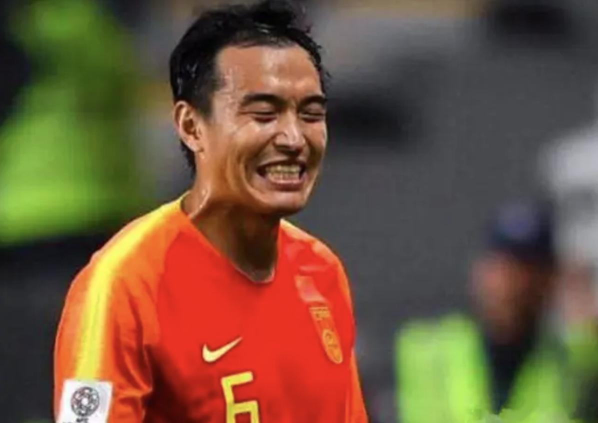 冯潇霆向巩汉林道歉了吗,冯潇霆怒斥巩汉林原视频