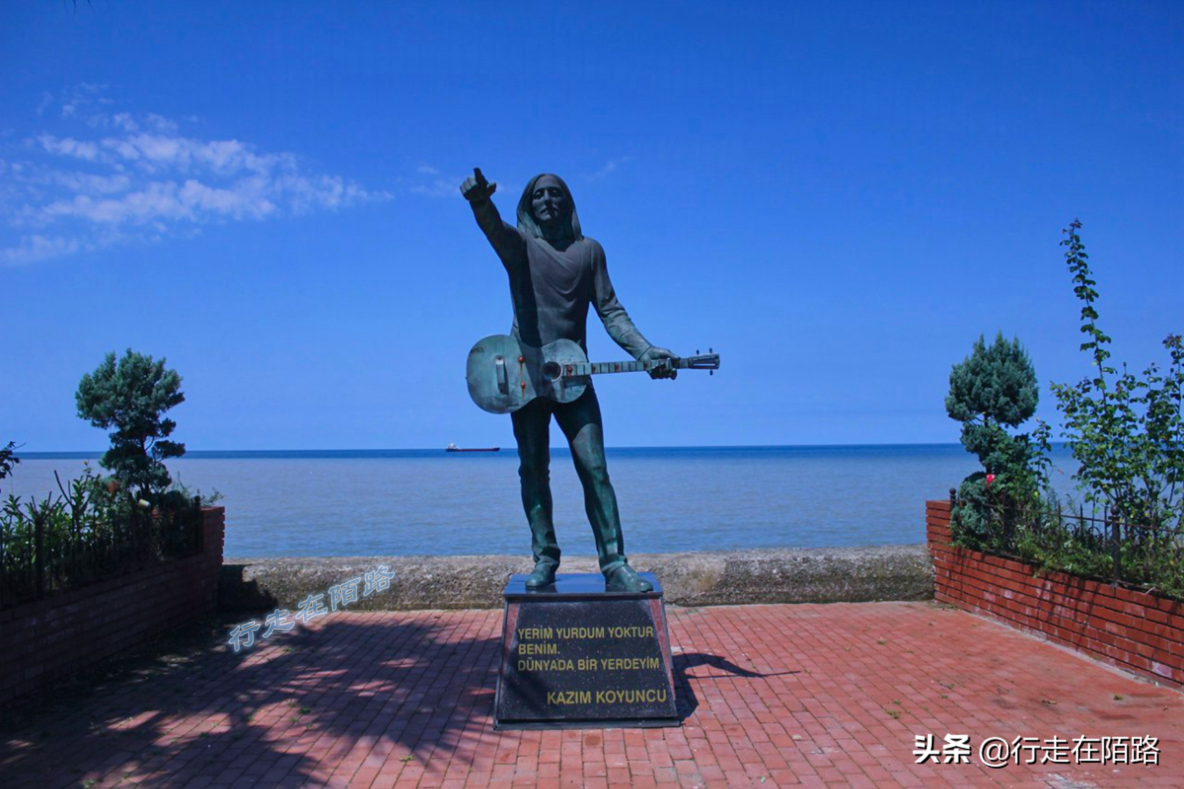 土耳其小镇霍帕：因核辐射致死3500人，如今*赌黄**毒公开化