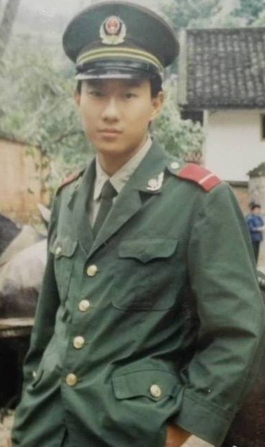 交警谭乔抑郁现在好了吗,谭乔离婚了吗