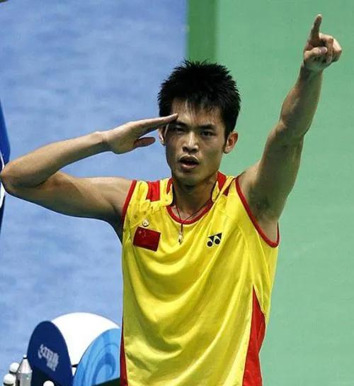 被自己毁掉的八位明星,被毁掉的运动员