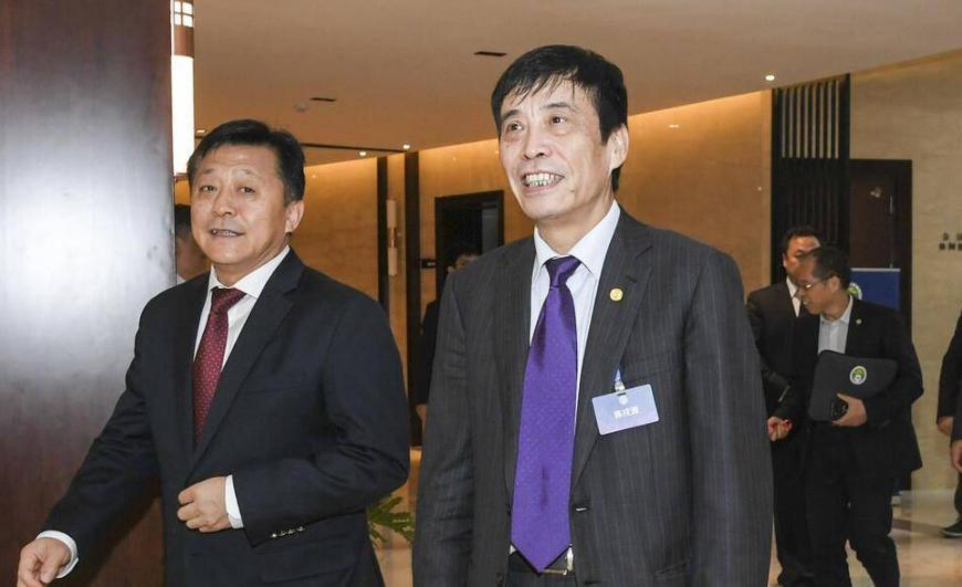 中国足球反腐扫黑有新消息，媒体人：体坛官员亲戚大多做足球生意