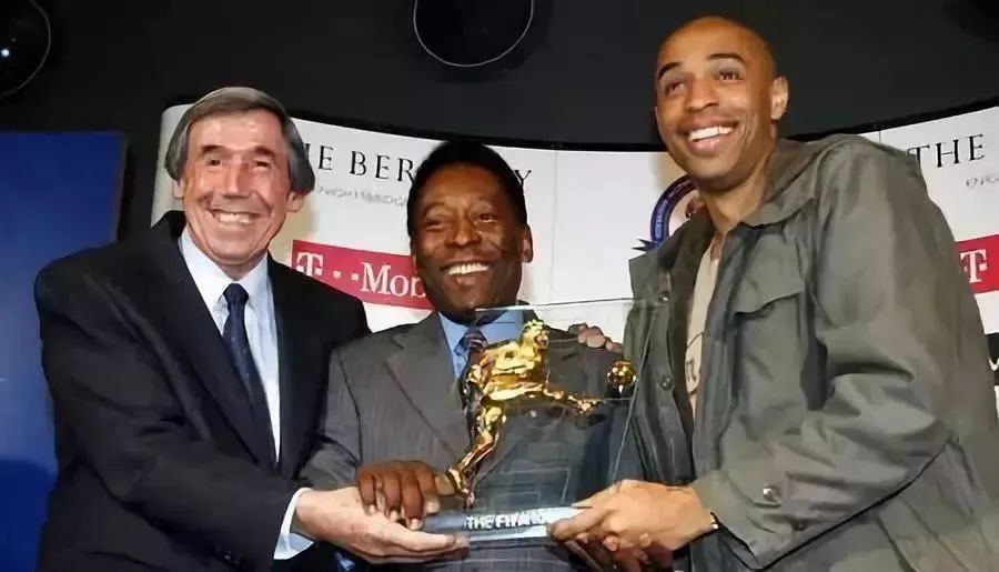 球王贝利逝世,贝利去世享年82岁