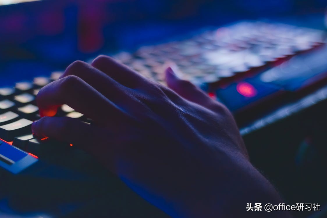 tab键的作用与使用技巧,手机键盘有tab键吗