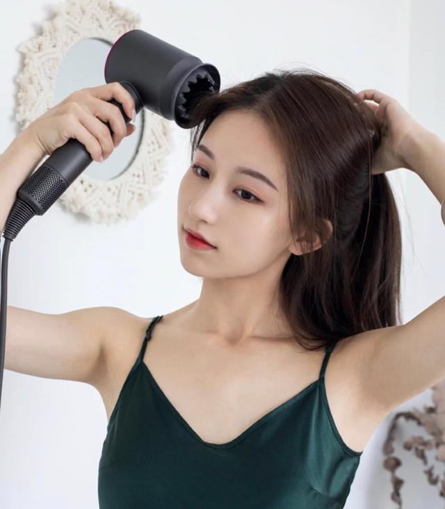 烫染毛躁发质怎么护理,染烫后头发特别干枯