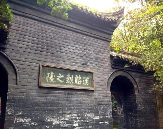 读着古诗去寻景,读着诗词看苏州