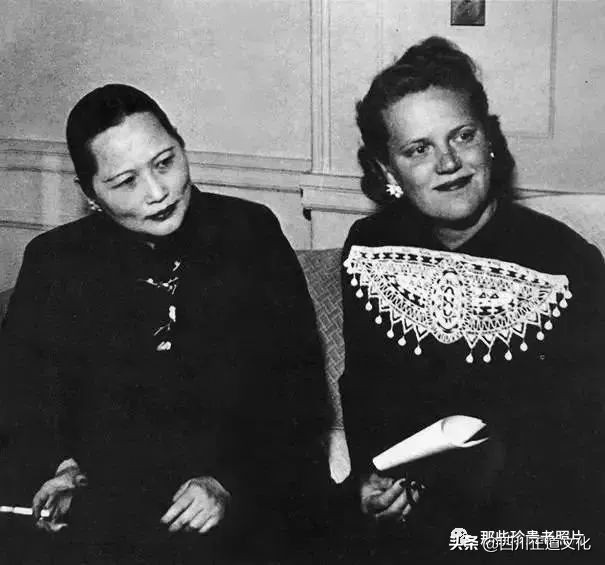 老照片纪念宋庆龄诞辰129周年