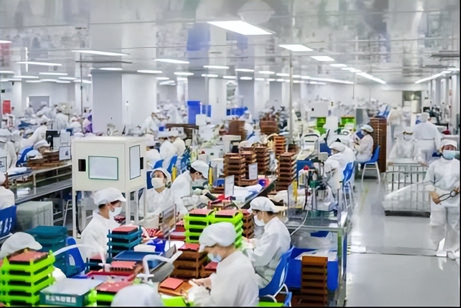 RELX悦刻ESG上调至*级A**，位列全球*子烟电**企业首位