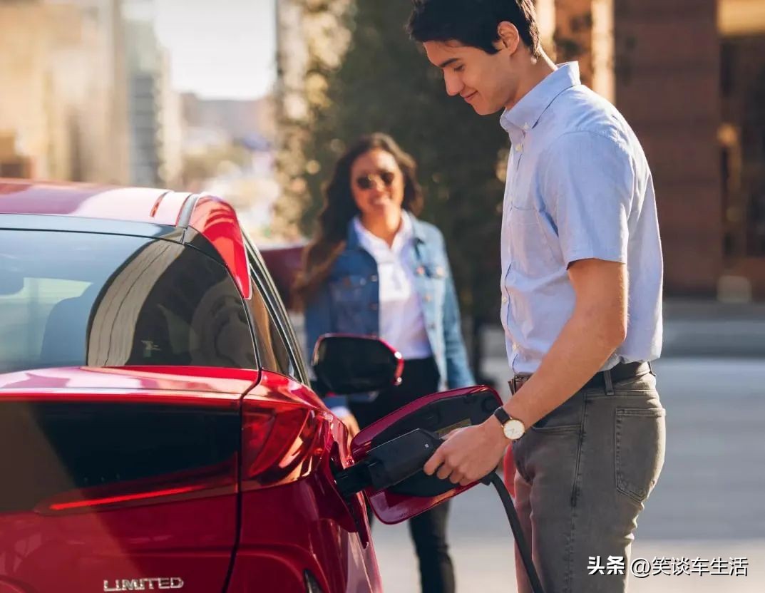 15万主力家用轿车纯电动家轿三款,这三款合资轿车家用代步很不错