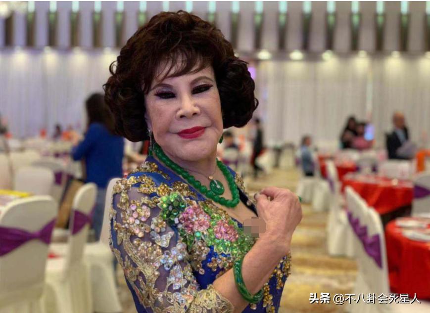 明星整容脸僵硬图片,老女明星整容脸和纯天然脸