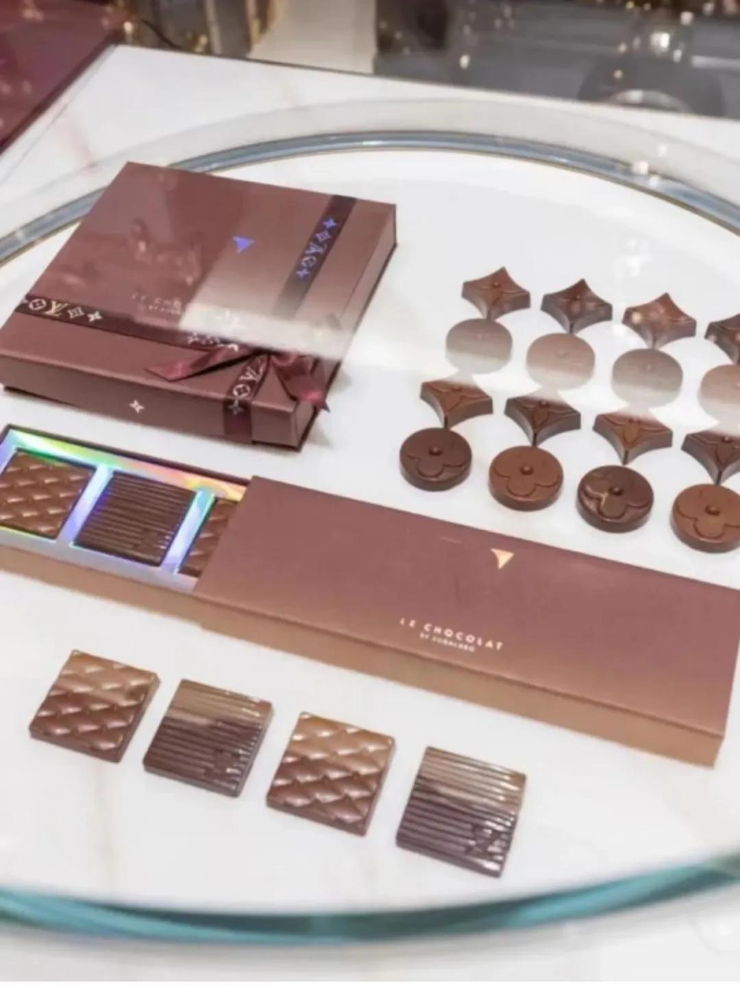 DIOR、LV、CELINE、巴黎世家等2022情人节限定礼物大赏